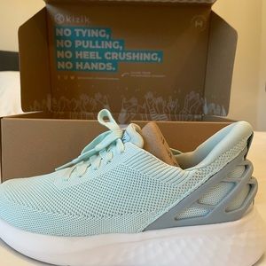 Kizik Athens tennis shoes. New, never worn, in box. Color: Magical mint sz: 8